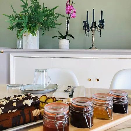 Au Pre De Karine Отель типа 