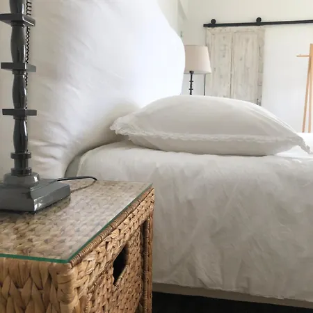 Bed & Breakfast Au Pre De Karine