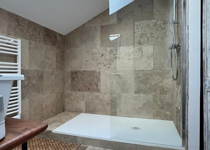 Au Pré De Karine 3* Cuneges